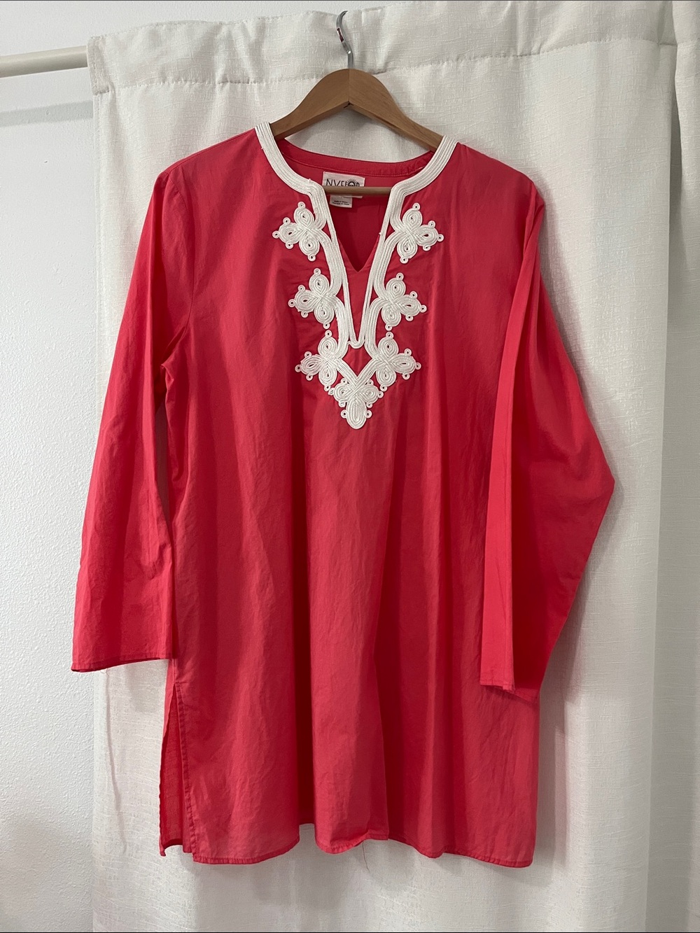 NVELOP Sun UPF 50+ sun protection. Pink Tunic/cover up  with White Embroidery